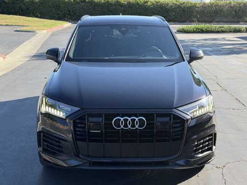 Used 2021 Audi Q7 3.0T Prestige w/ Prestige Package AWD/4WD image 3