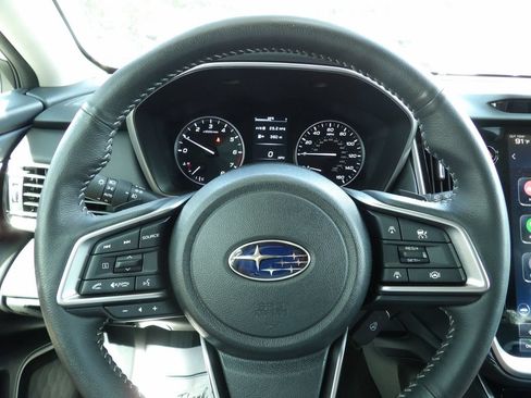 Used 2024 Subaru Outback Limited AWD/4WD image 18