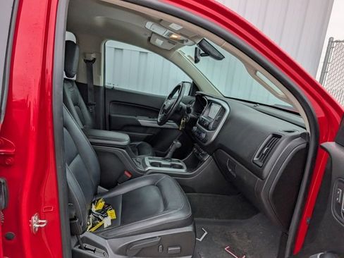 Used 2018 Chevrolet Colorado ZR2 image 19