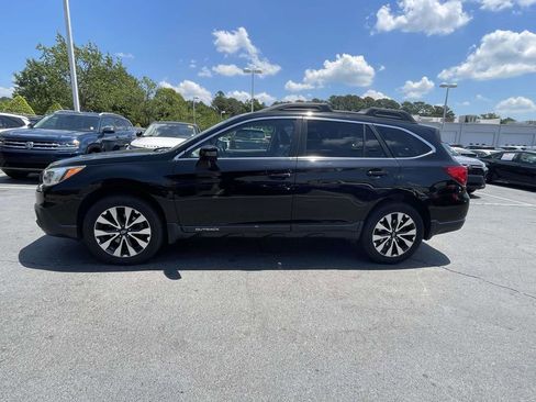 Used 2017 Subaru Outback 2.5i Limited AWD/4WD image 11