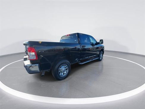 Used 2024 RAM 2500 Big Horn w/ Bed Utility Group image 8
