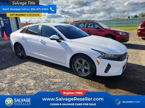 Used 2022 Kia K5 LXS FWD image 5