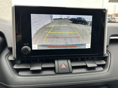 Certified 2021 Toyota RAV4 XLE Premium image 13