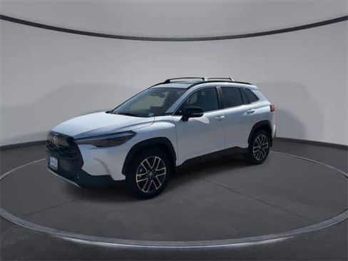 Certified 2026 Toyota Corolla Cross XLE w/ Convenience Package image 4