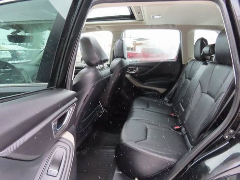 Used 2024 Subaru Forester Limited image 22