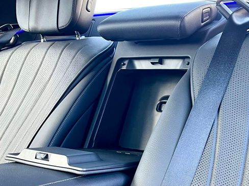 Certified 2022 Mercedes-Benz S 500 4MATIC image 19