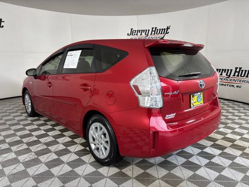 Used 2013 Toyota Prius V Two FWD image 6