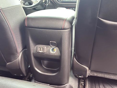 Used 2019 GMC Canyon All Terrain w/ Trailering Package AWD/4WD image 11