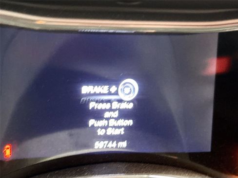 Used 2021 Jeep Grand Cherokee Limited w/ Trailer Tow Group IV AWD/4WD image 3