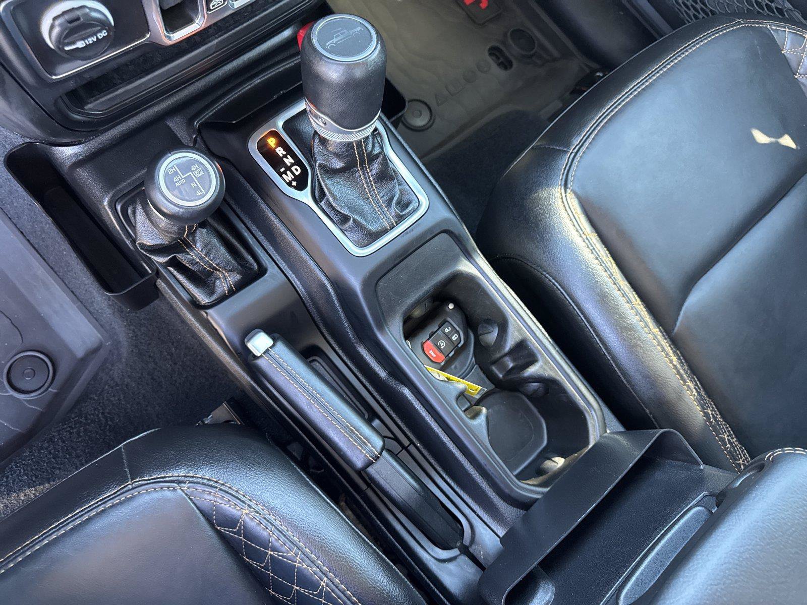 Used 2023 Jeep Gladiator Overland AWD/4WD image 25