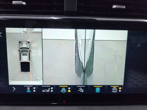 Used 2022 GMC Sierra 1500 AT4X image 68