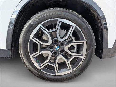 Certified 2025 BMW X1 xDrive28i w/ Convenience Package image 24