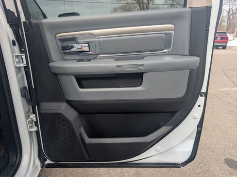 Used 2017 RAM 1500 Big Horn image 28