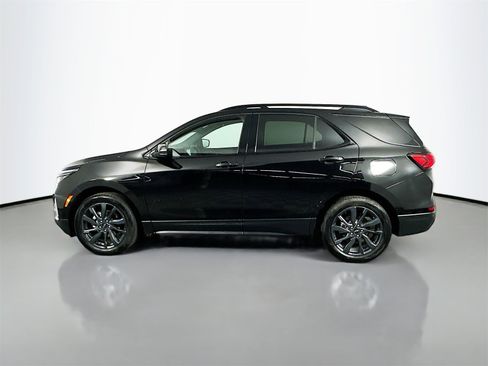 Used 2022 Chevrolet Equinox RS w/ RS Leather Package image 4