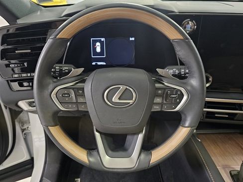 Used 2024 Lexus RX 350 Premium image 20