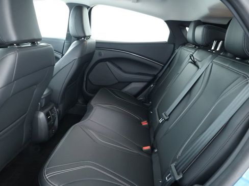 Used 2024 Ford Mustang Mach-E Premium image 19