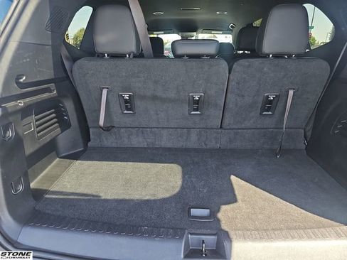 Certified 2025 Buick Enclave Preferred FWD image 25