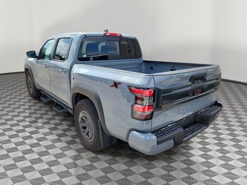 Used 2025 Nissan Frontier Pro-X RWD image 3