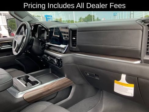 Used 2026 Chevrolet Silverado 2500 LT w/ Safety Package AWD/4WD image 21