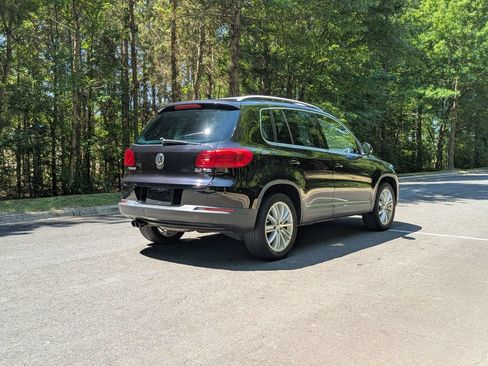 Used 2013 Volkswagen Tiguan SE FWD image 8