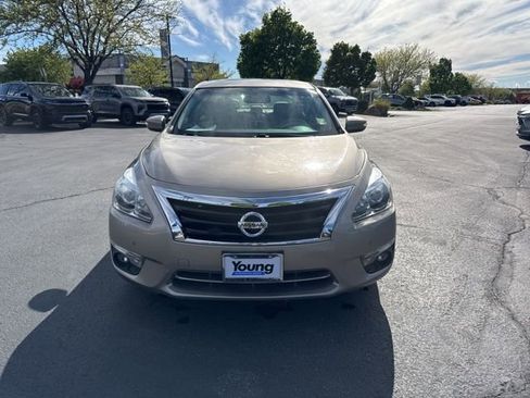 Used 2015 Nissan Altima 3.5 SL image 2