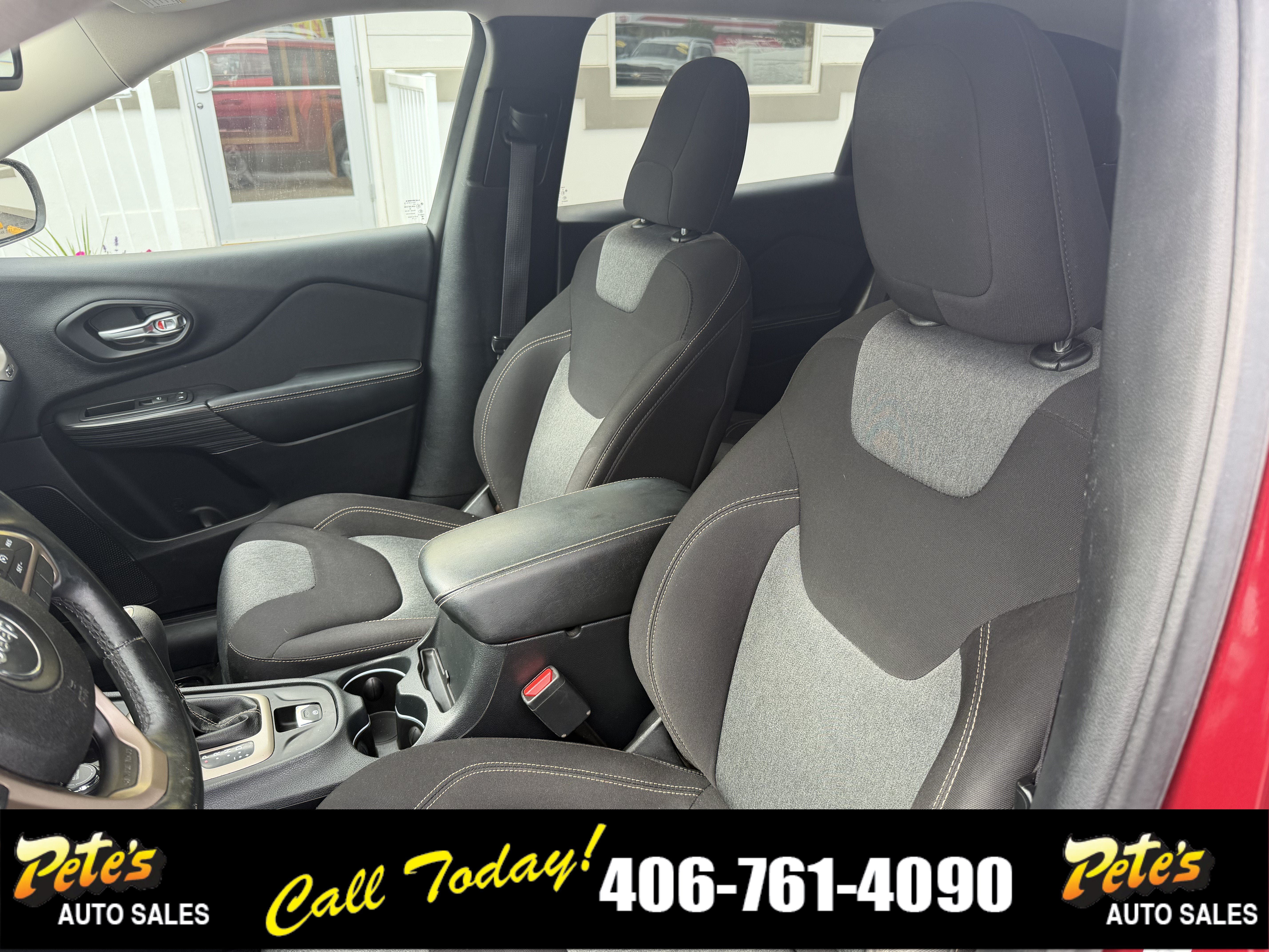 Used 2016 Jeep Cherokee Sport w/ Cold Weather Group AWD/4WD image 20