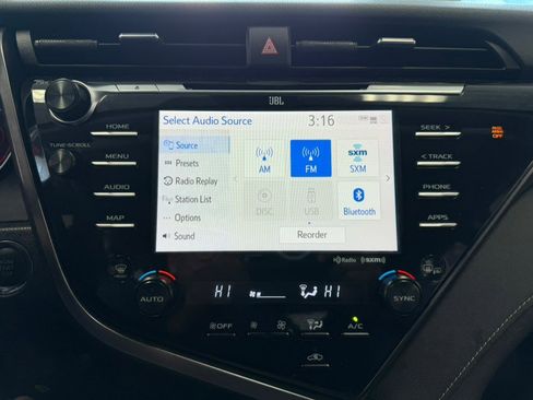 Used 2019 Toyota Camry XSE w/ Navigation Package image 59