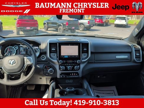 Used 2025 RAM 1500 Big Horn AWD/4WD image 21