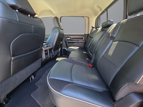 Used 2024 RAM 2500 Laramie AWD/4WD image 33