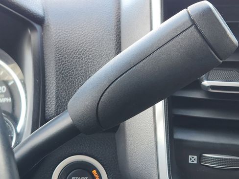 Used 2024 RAM 2500 Big Horn image 23