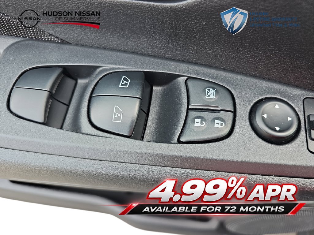 Used 2024 Nissan Kicks SV FWD image 28