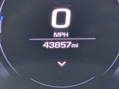 Used 2022 Chevrolet Camaro SS image 21