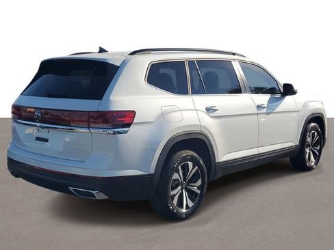 New 2026 Volkswagen Atlas SE FWD image 4