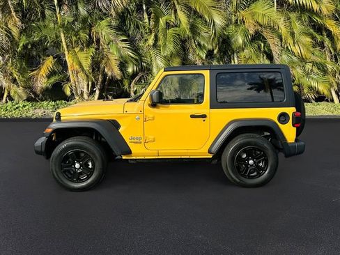 Used 2020 Jeep Wrangler Sport image 8
