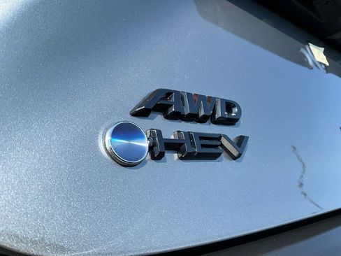 Used 2026 Toyota Camry XLE image 27