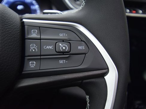New 2025 Jeep Grand Cherokee Limited AWD/4WD image 30