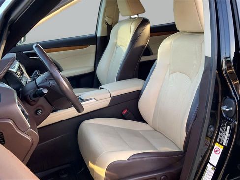 Used 2019 Lexus RX 350 AWD image 8