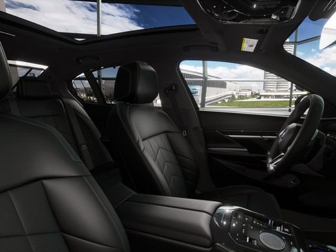 New 2026 BMW 530i w/ Executive Package image 37