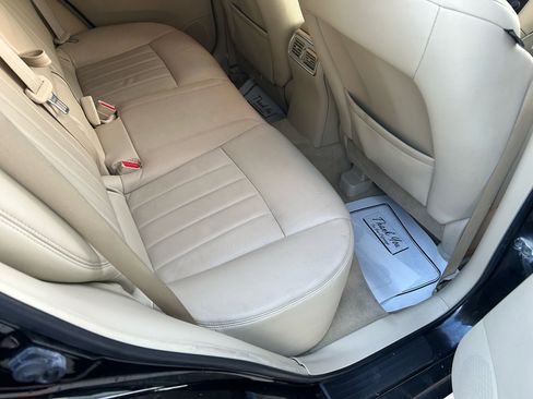 Used 2010 INFINITI EX35 Journey image 12