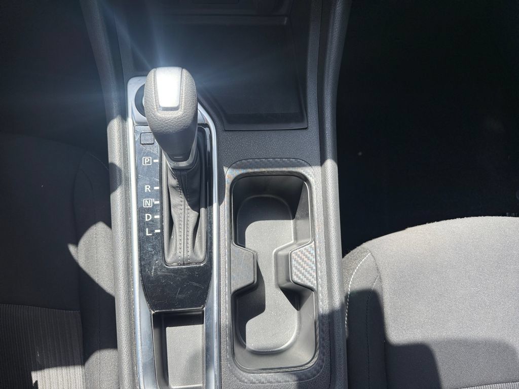 Used 2025 Nissan Sentra SV FWD image 27