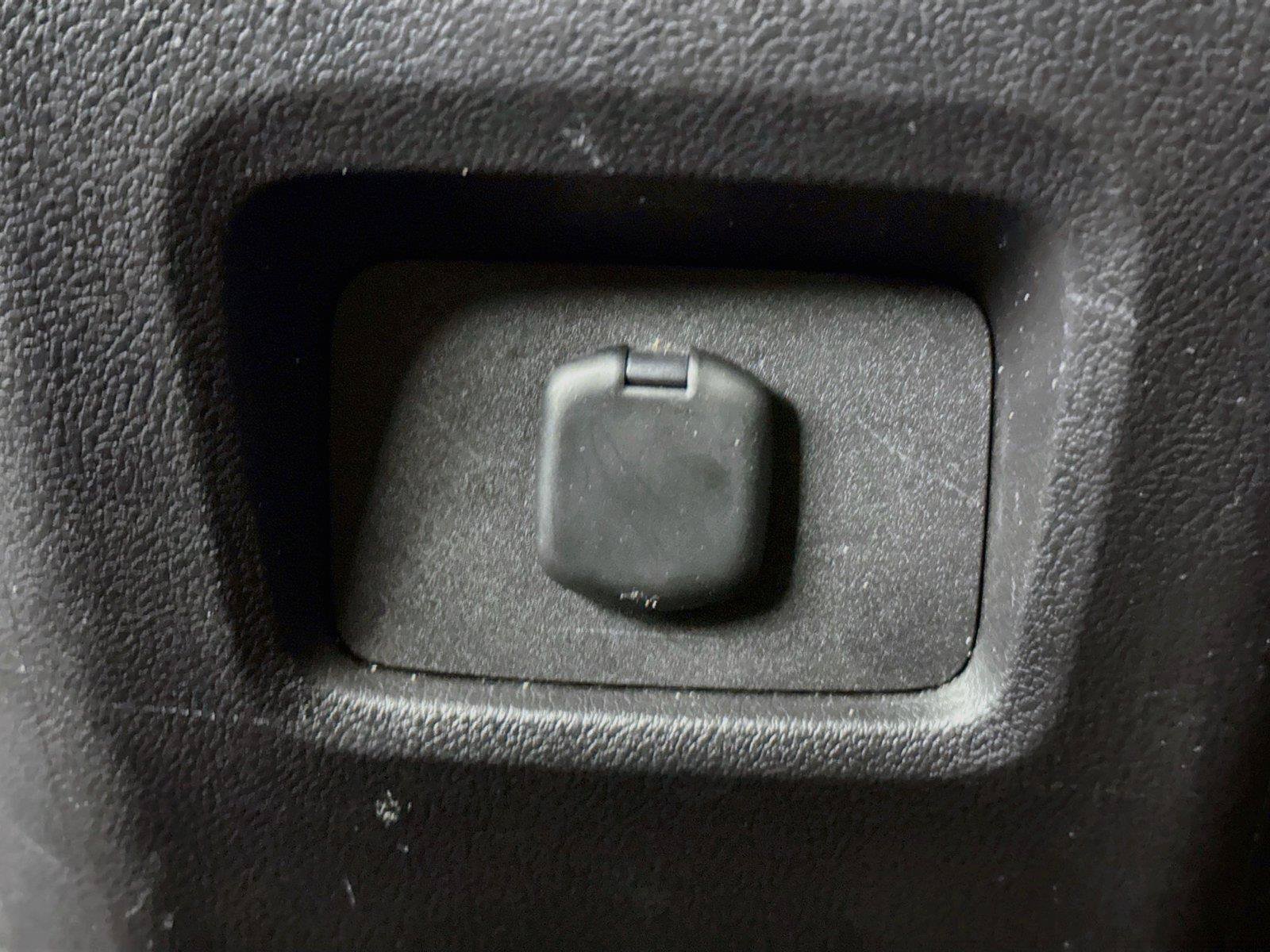 Certified 2025 Toyota Grand Highlander FWD image 35
