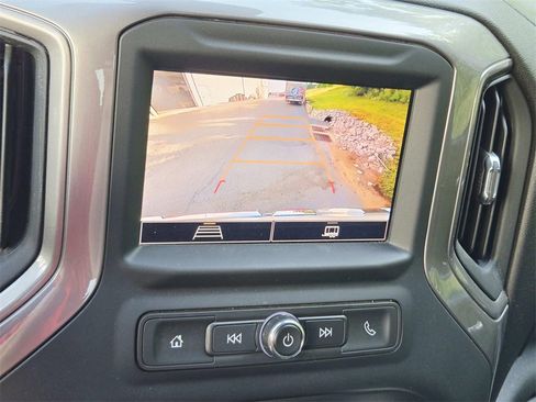 Used 2023 GMC Sierra 1500 Pro w/ Pro Value Package image 27