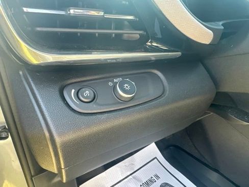 Used 2024 Buick Envista Avenir FWD image 19