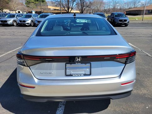 New 2026 Honda Accord SE image 4