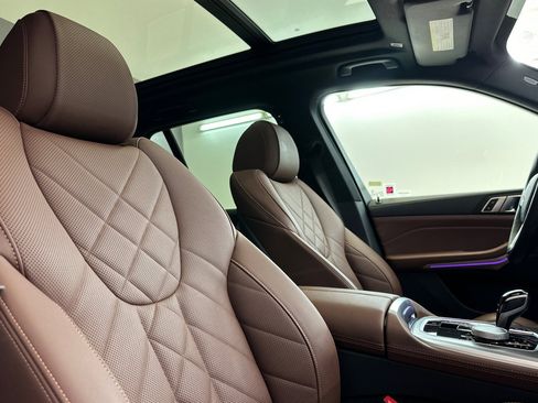 Certified 2023 BMW X5 sDrive40i w/ Parking Assistance Package image 31