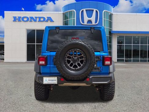 Used 2022 Jeep Wrangler Unlimited Sport image 4