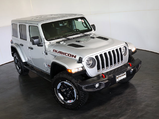 Used 2022 Jeep Wrangler Unlimited Rubicon w/ Cold Weather Group AWD/4WD image 7