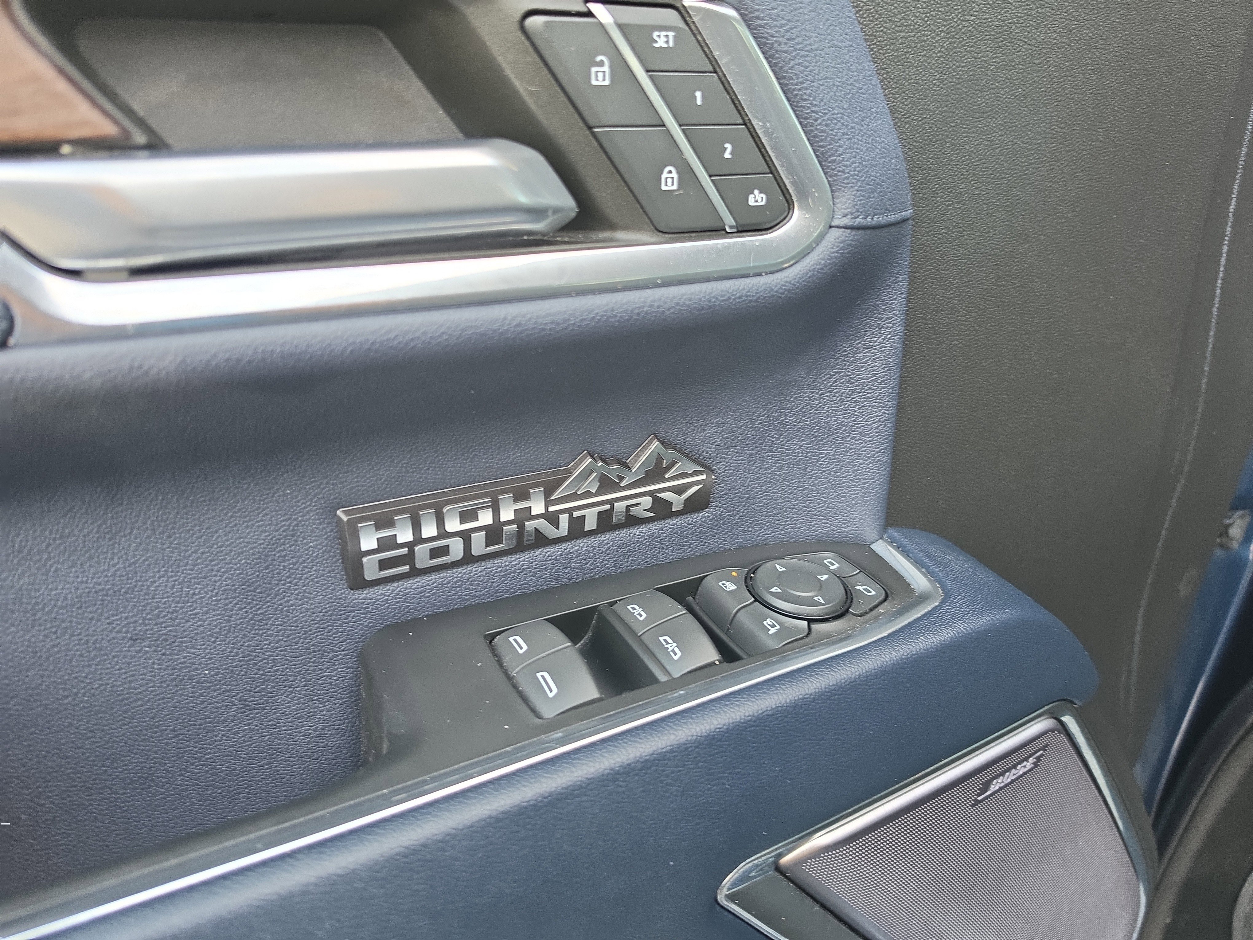 Certified 2023 Chevrolet Silverado 1500 High Country w/ High Country Premium Package AWD/4WD image 17
