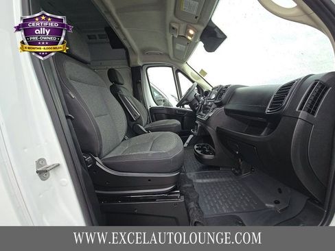 Used 2023 RAM ProMaster 2500 FWD image 14