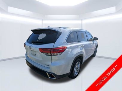 Used 2018 Toyota Highlander Limited
